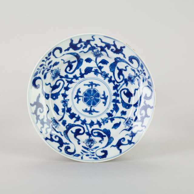 Export Blue and White Lotus Dish, Kangxi Period (1662-1722) 