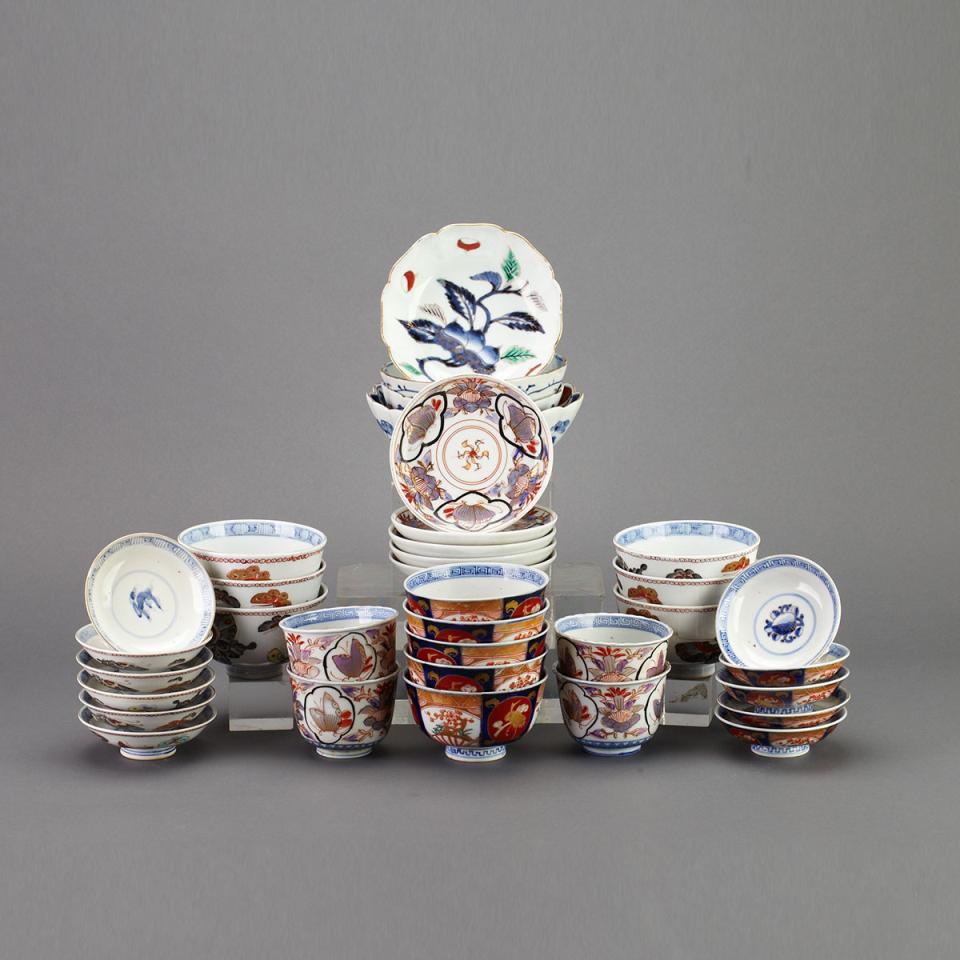 Group of 23 Assorted Imari Porcelain, 19th/20th Century