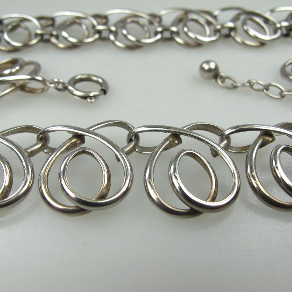 800 Grade Silver Necklace And Bracelet