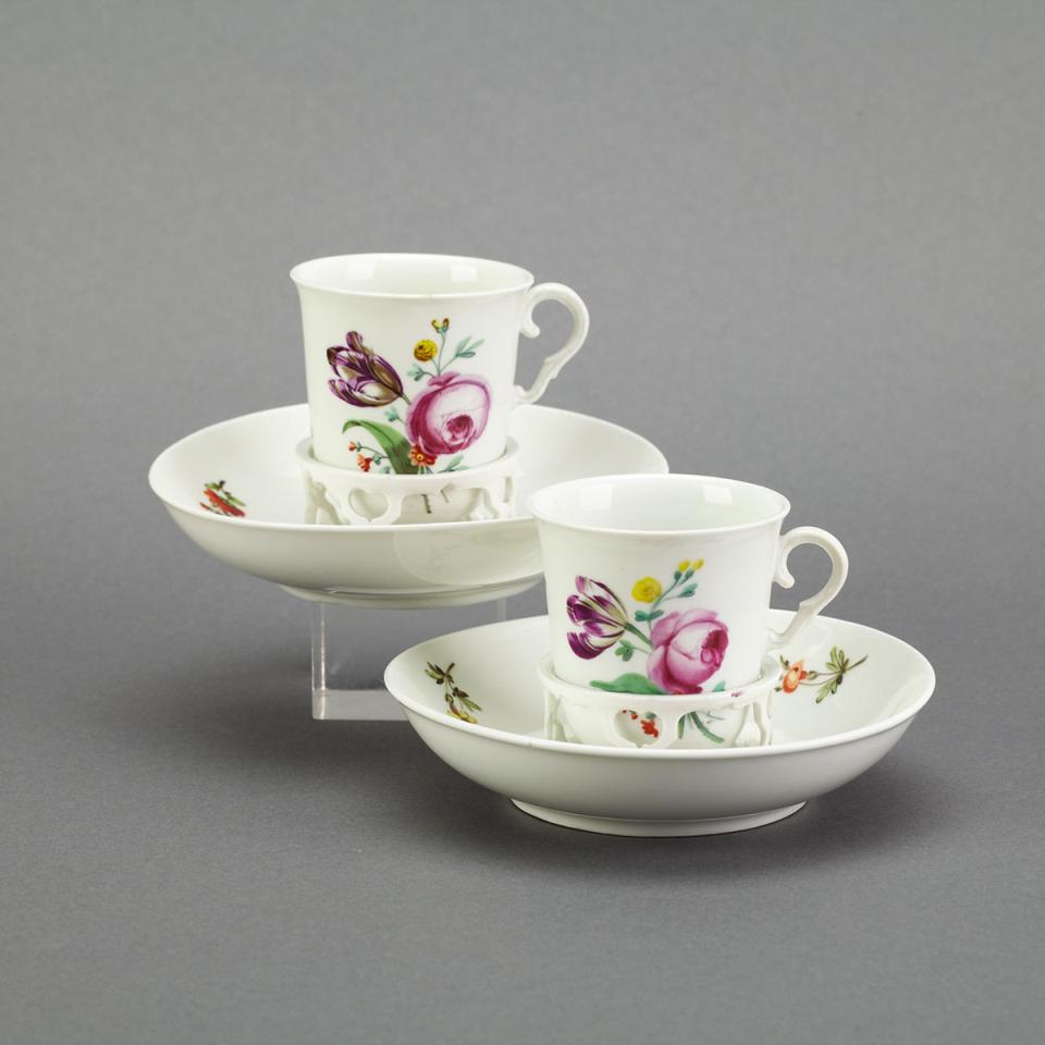 Pair of Vienna Chocolate Cups and Trembleuse Saucers, late 18th/early 19th century