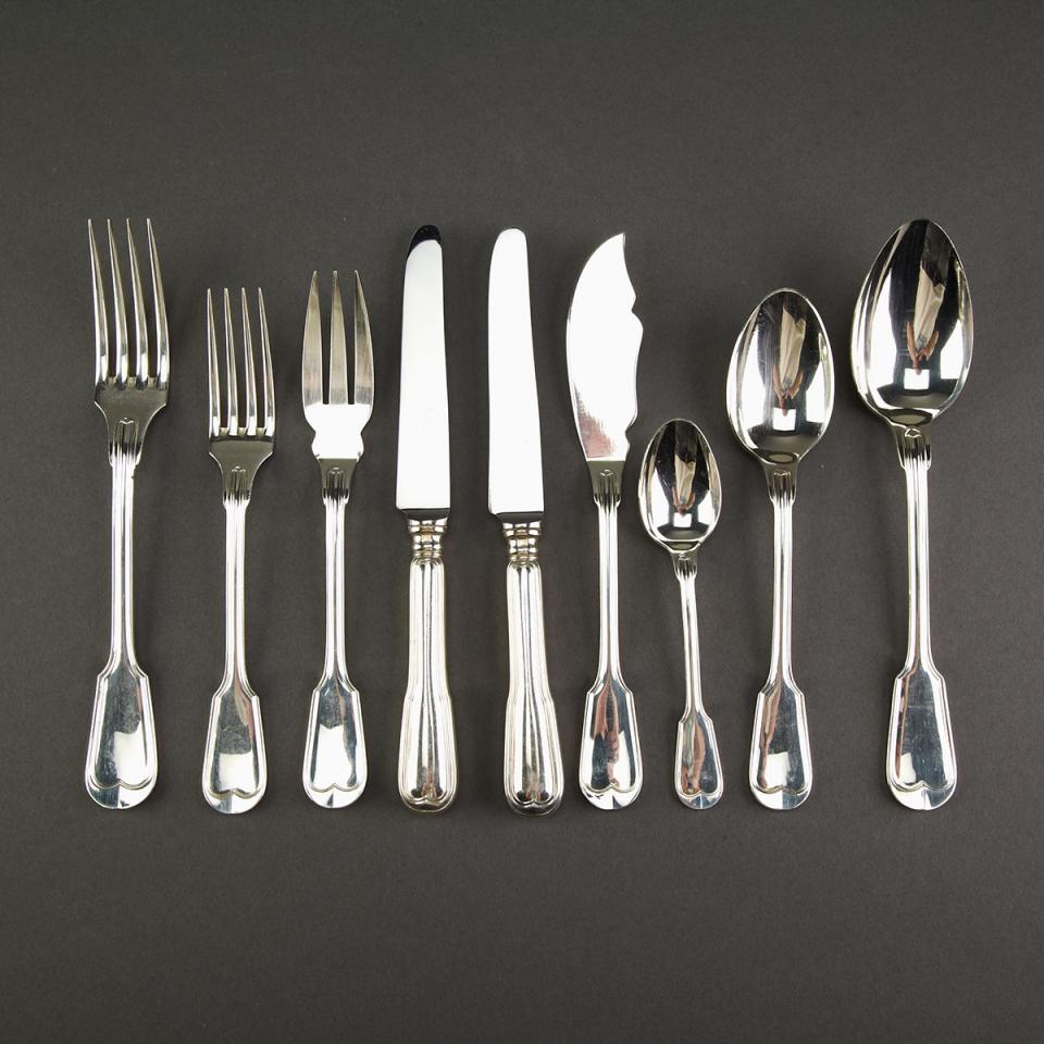French Silver Plated Fiddle and Thread Pattern Flatware Service, Boulenger, 20th century
