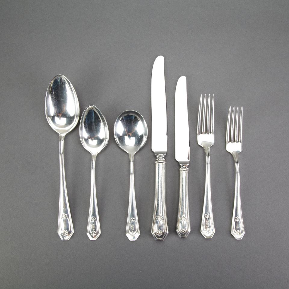 Canadian Silver Flatware Service, Roden Bros., Toronto, Ont., 20th century
