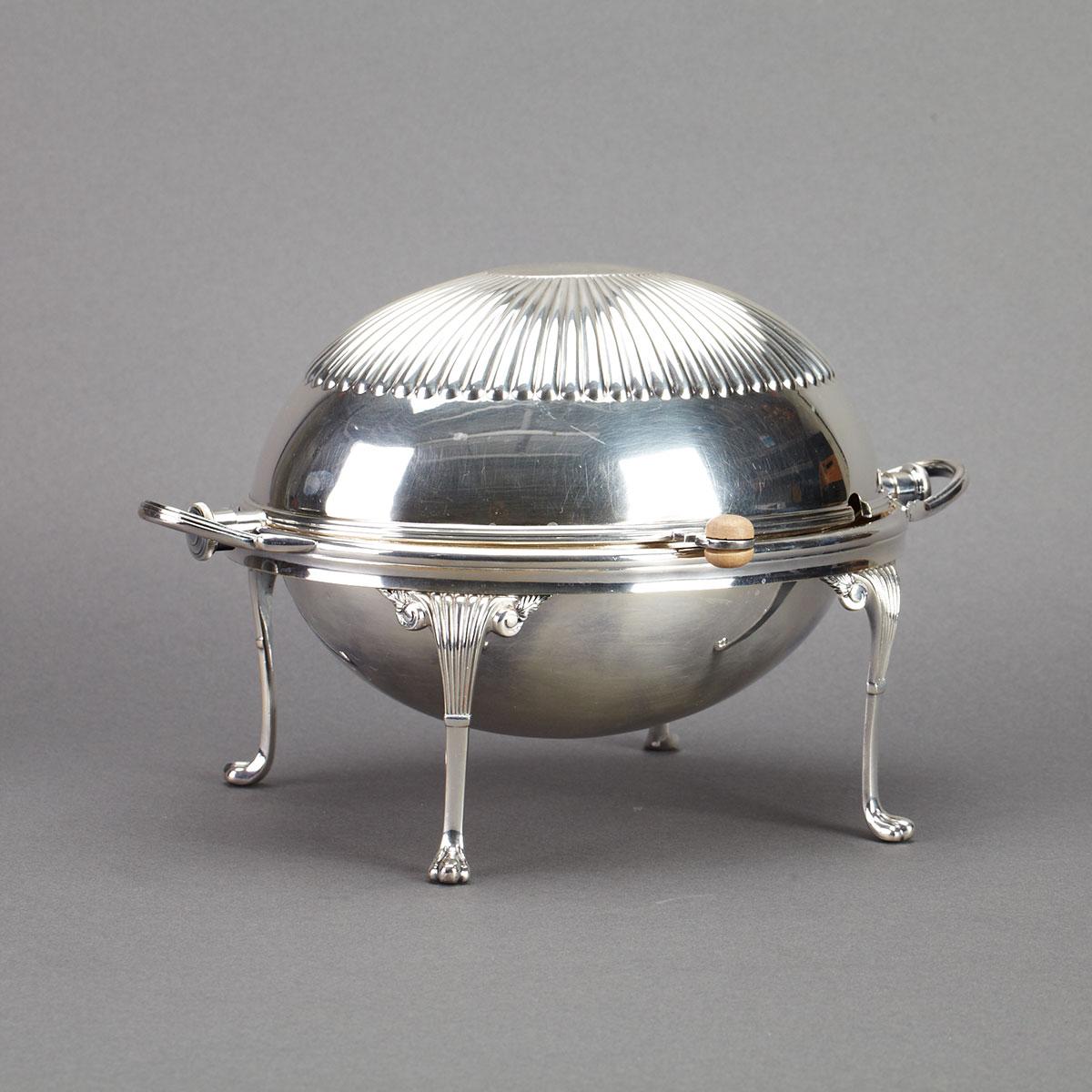 Late Victorian Silver Plated Oval Breakfast Dish, Harrison Bros. & Howson, late 19th century
