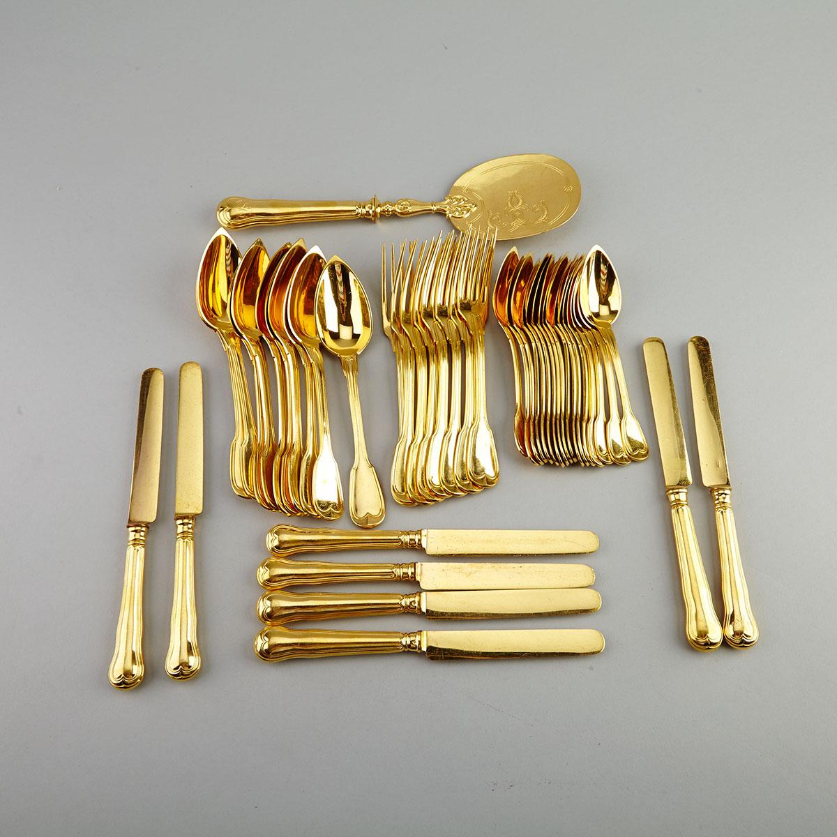 French Gold Plated Fiddle and Thread Pattern Dessert Flatware Service, Christofle, early 20th century