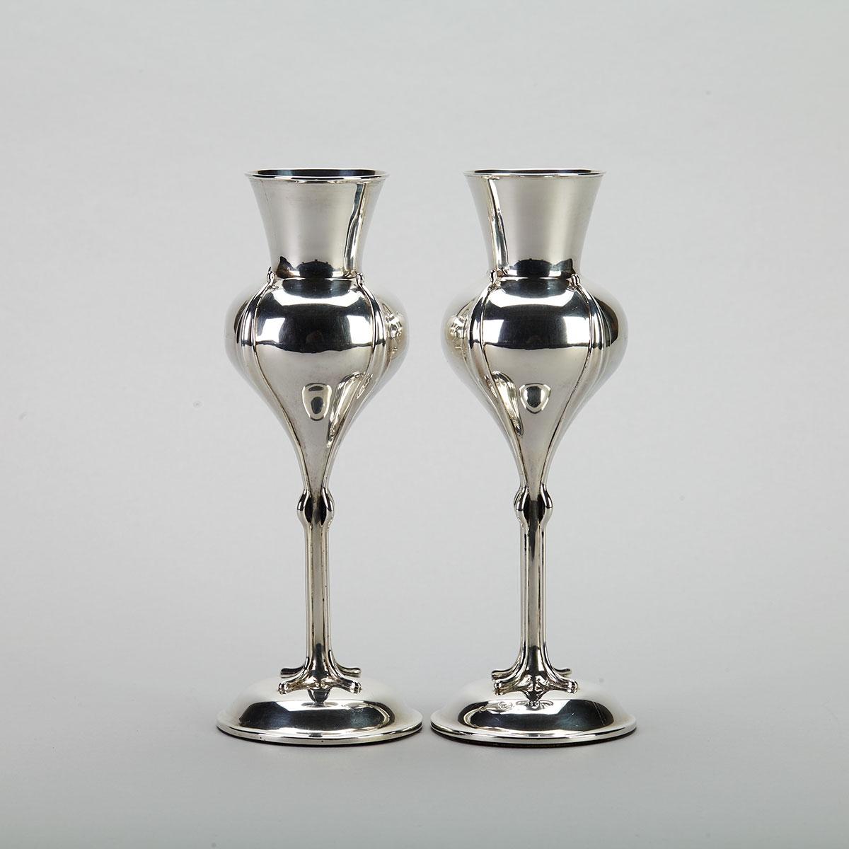 Pair of English Art Nouveau Silver Vases, Goldsmiths & Silversmiths Co., London, 1900