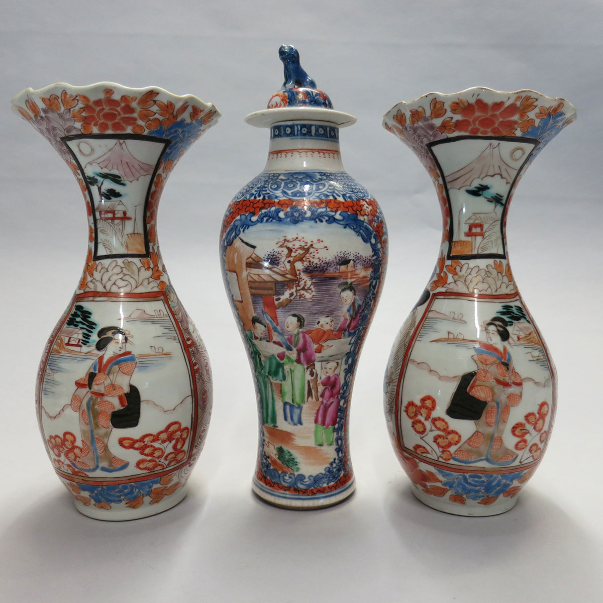 Export Canton Rose Baluster Vase and Cover, 18th Century