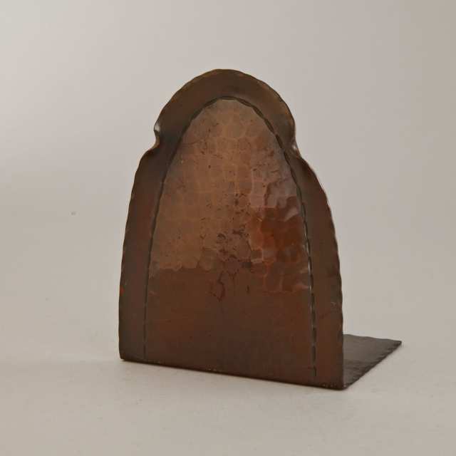 Two Pairs Roycroft Hammered Copper Bookends, early 20th century