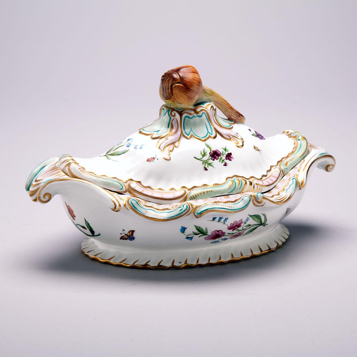 Joseph (Guiseppe) Devers Faience Oval Covered Dish, third quarter of the 19th century