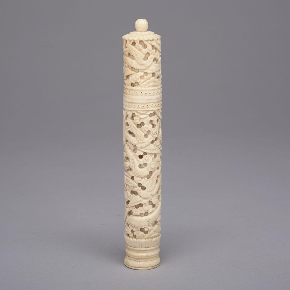 Chinese Export Carved Ivory Bodkin Case, 19th century