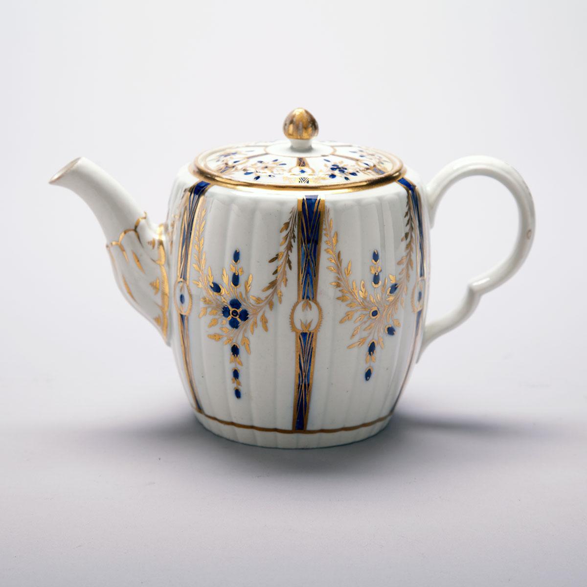 Caughley Fluted Teapot, c.1780