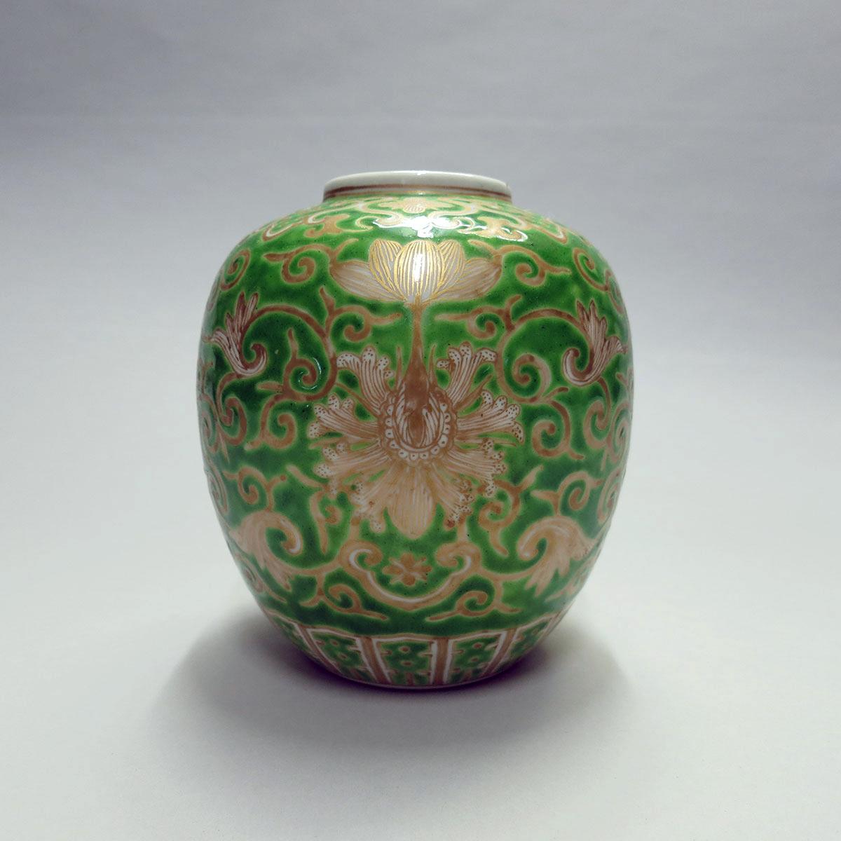 Gilt and Lime Green Ground Ginger Jar, Early 20th Century