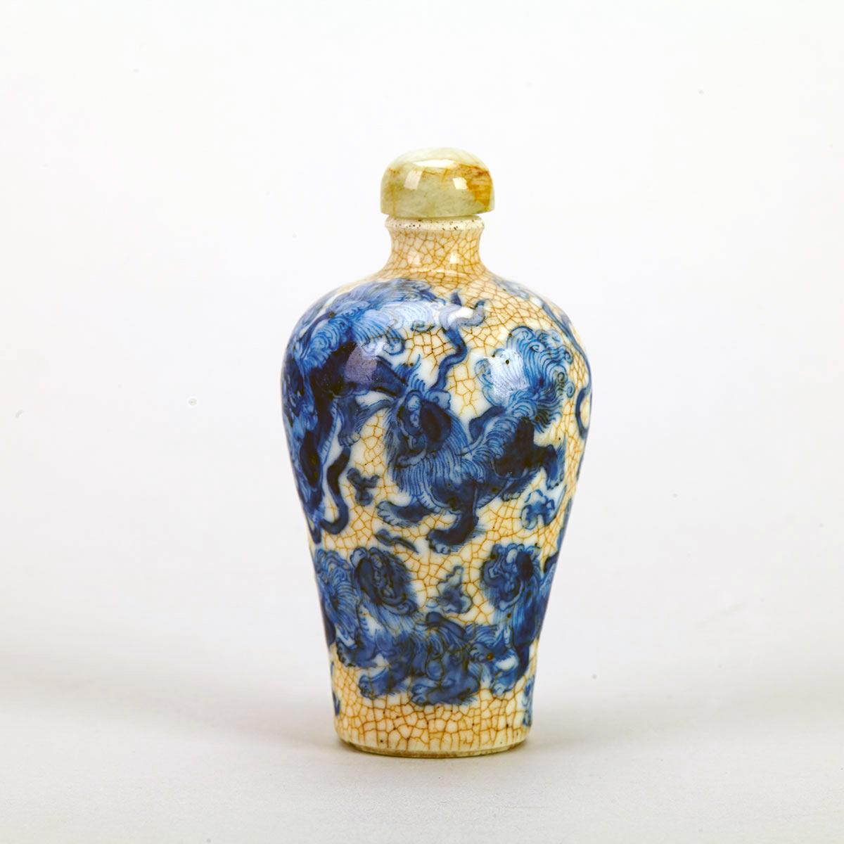 Large Blue and White Meiping Snuff Bottle, 19th Century