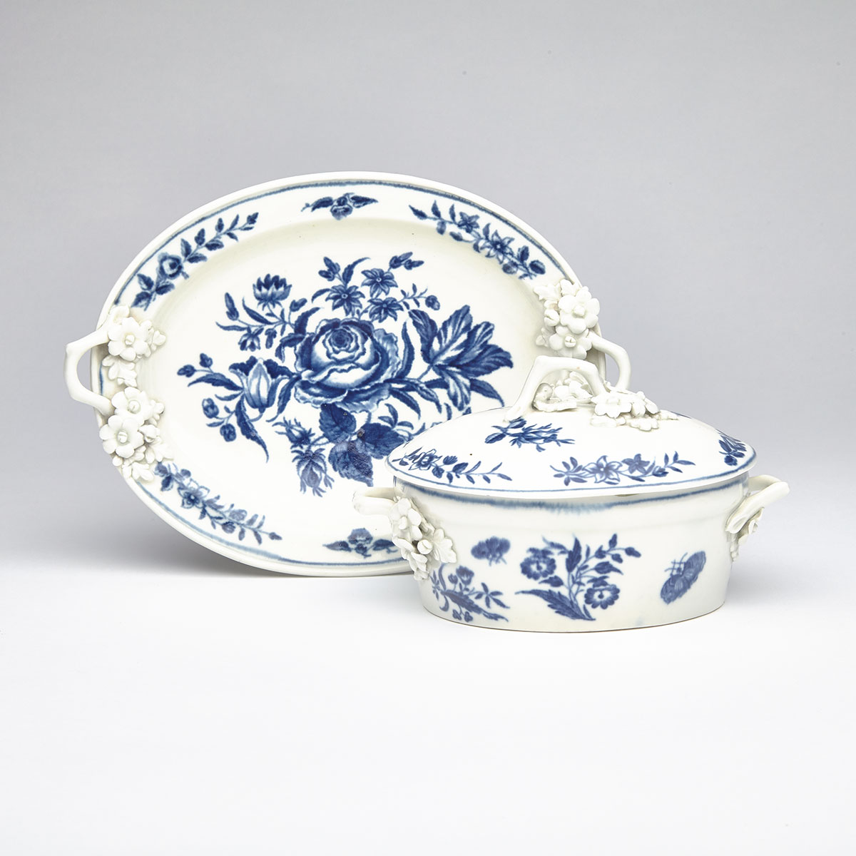 Worcester ‘Rose-Centred Spray’ Oval Butter Tub with Cover and Stand, c.1770