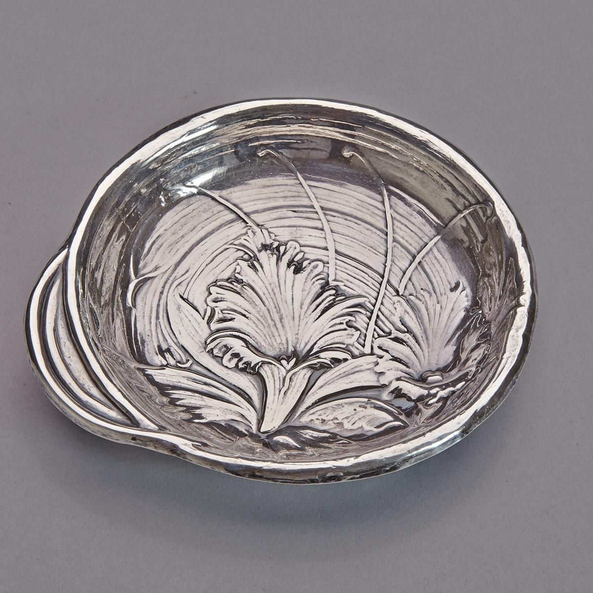 Canadian Silver Small Serving Dish, Henry Birks & Sons, Montreal, Que., early 20th century