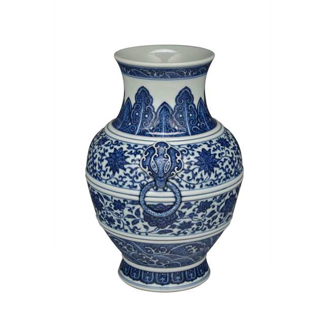 Blue and White Ming-Style Hu Vase, Qianlong Mark and Period (1736-1795)
