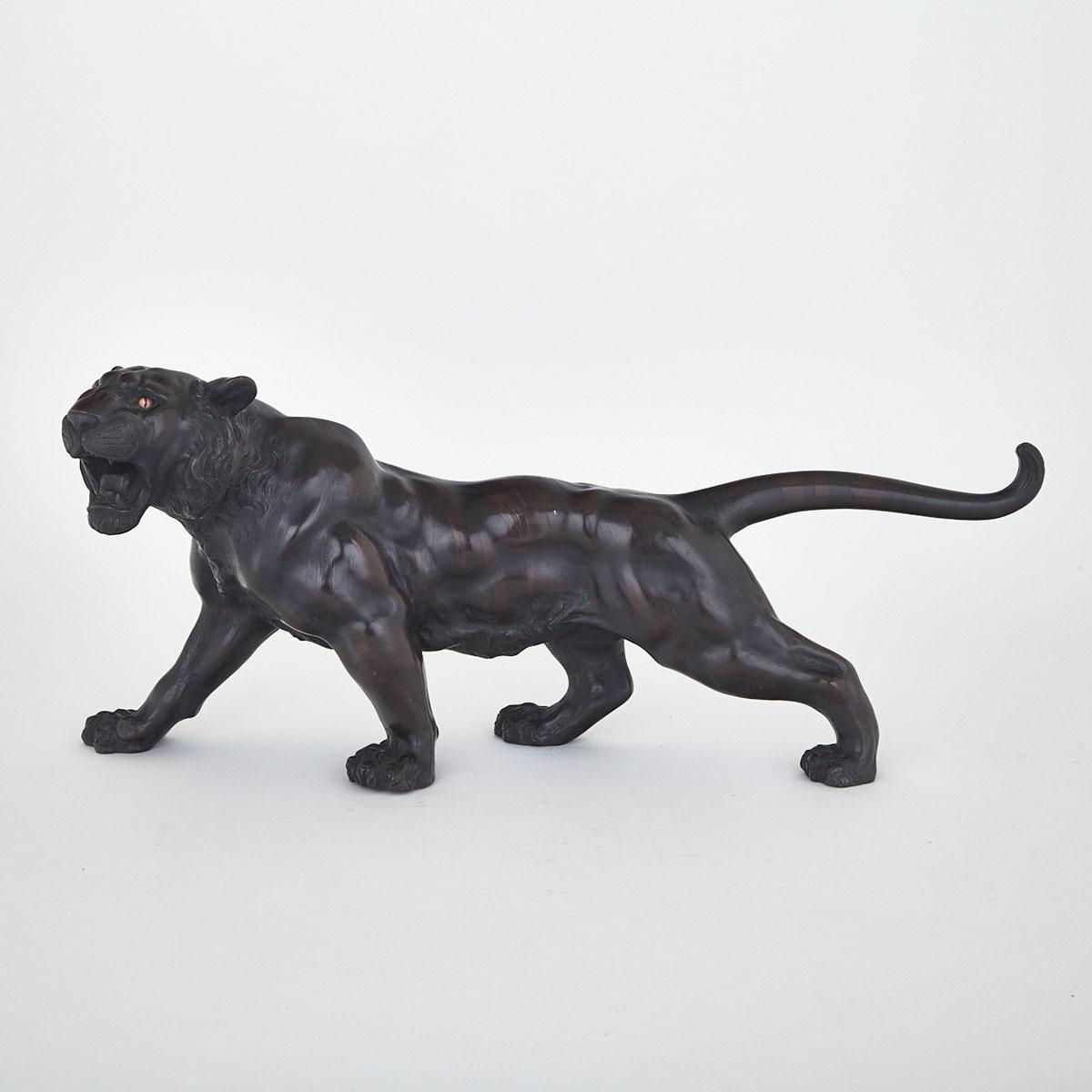 Large Bronze Model of a Tiger, Signed, Taisho Period, Circa 1910