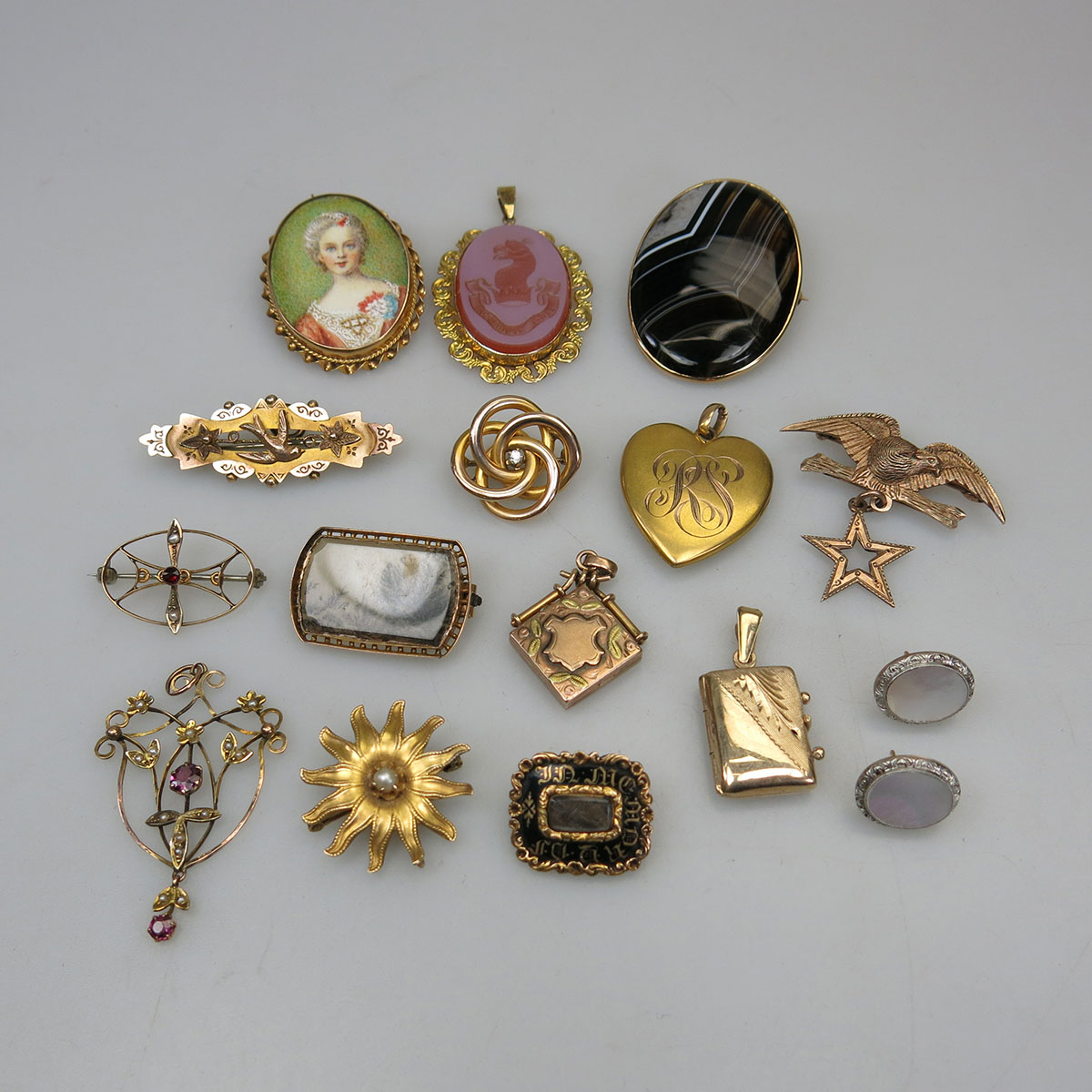 Small Quantity Of Gold Pins, Etc