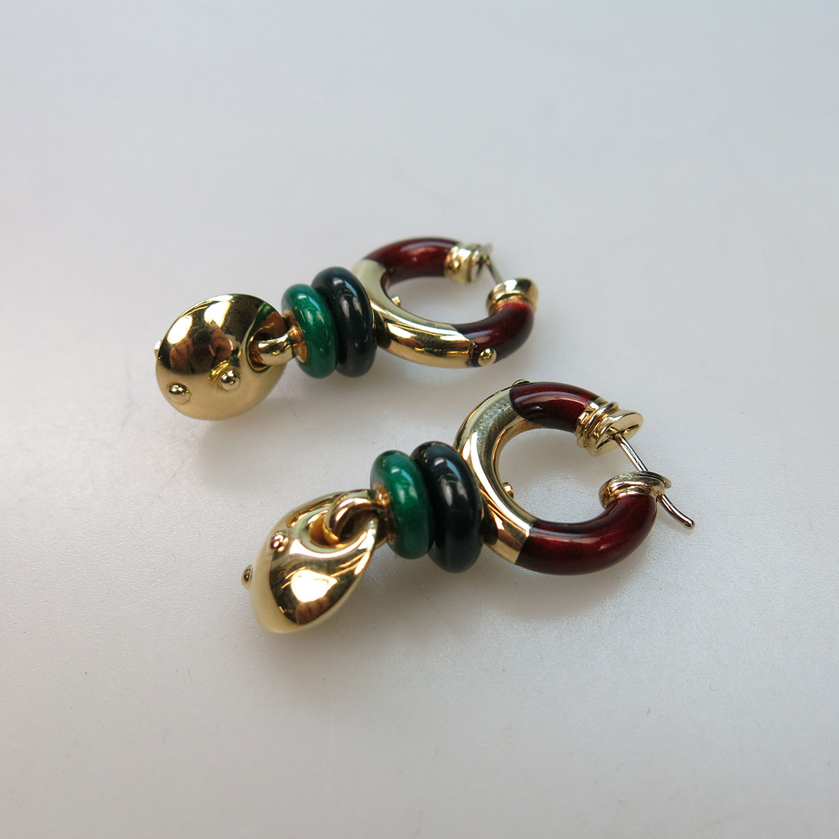 Pair Of La Nouvelle Bague Italian 18k Yellow Gold Drop Earrings