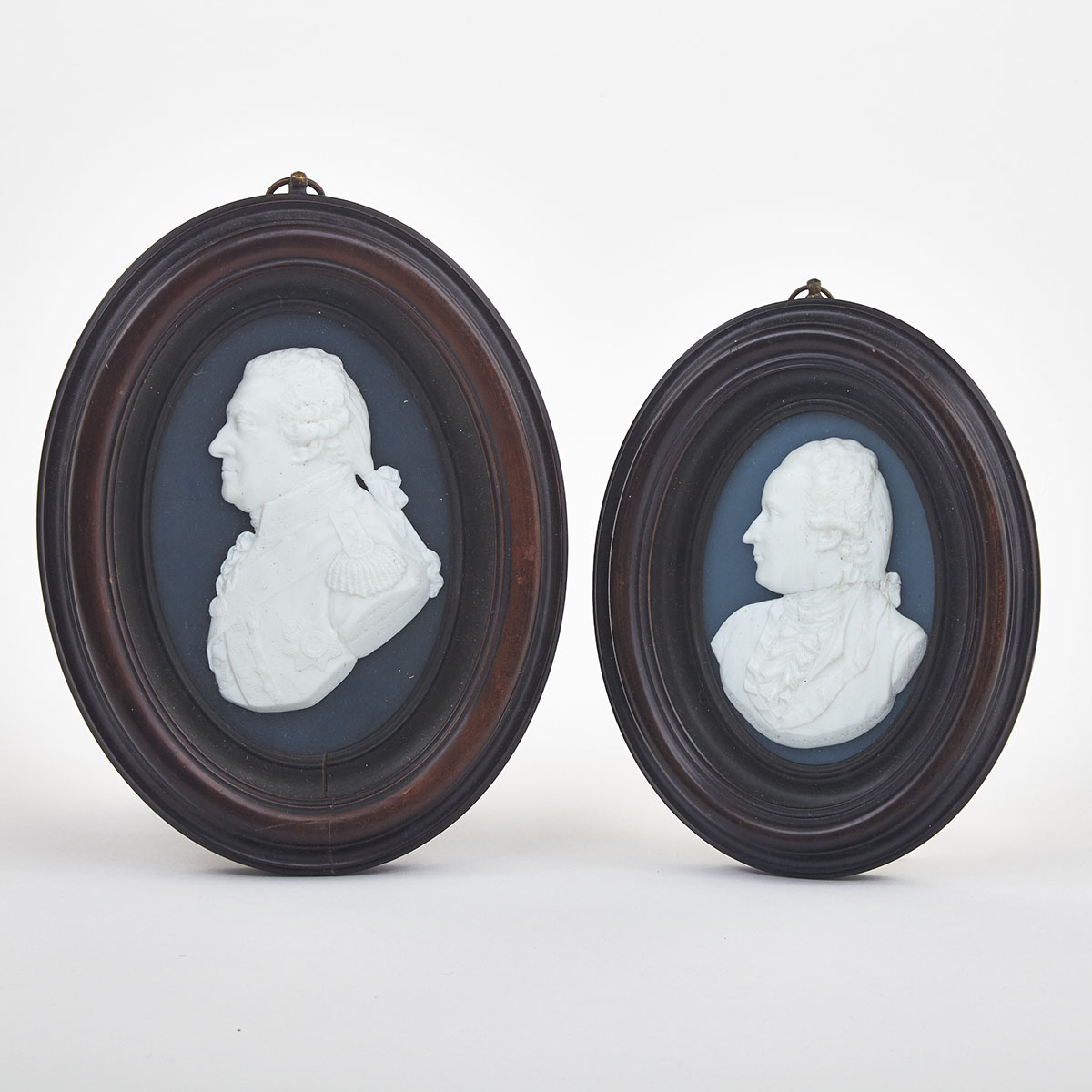 Two Tassie Glass Paste Relief Portraits, late 18th century