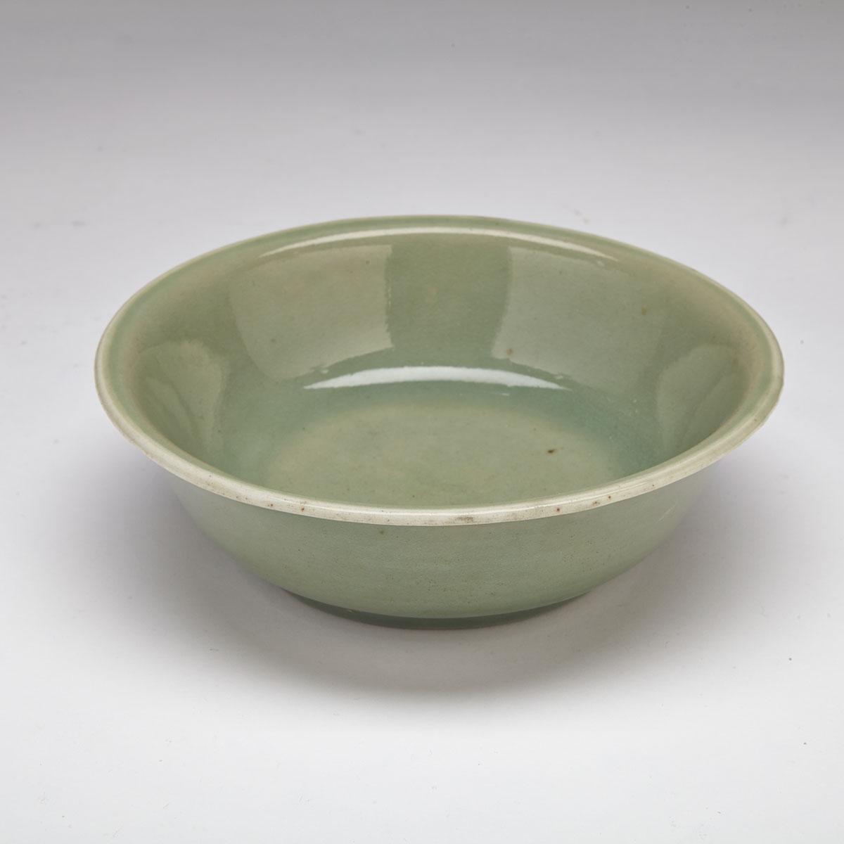 Longquan Celadon Bowl, Probably Ming Dynasty 