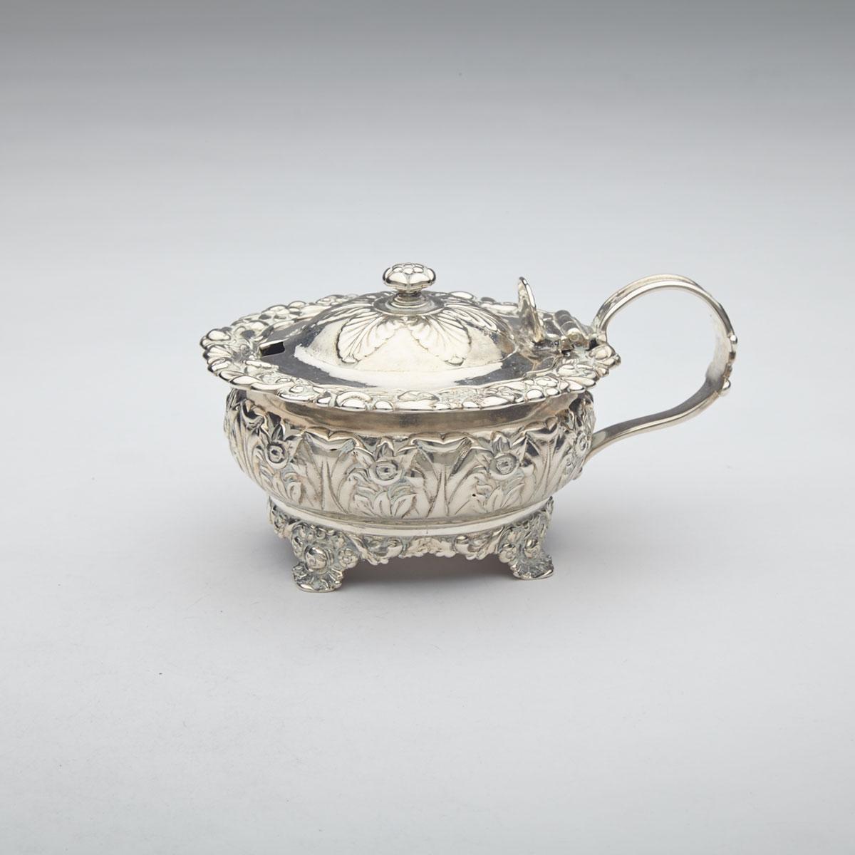 George IV Silver Mustard Pot, Rebecca Emes & Edward Barnard I, London, 1822