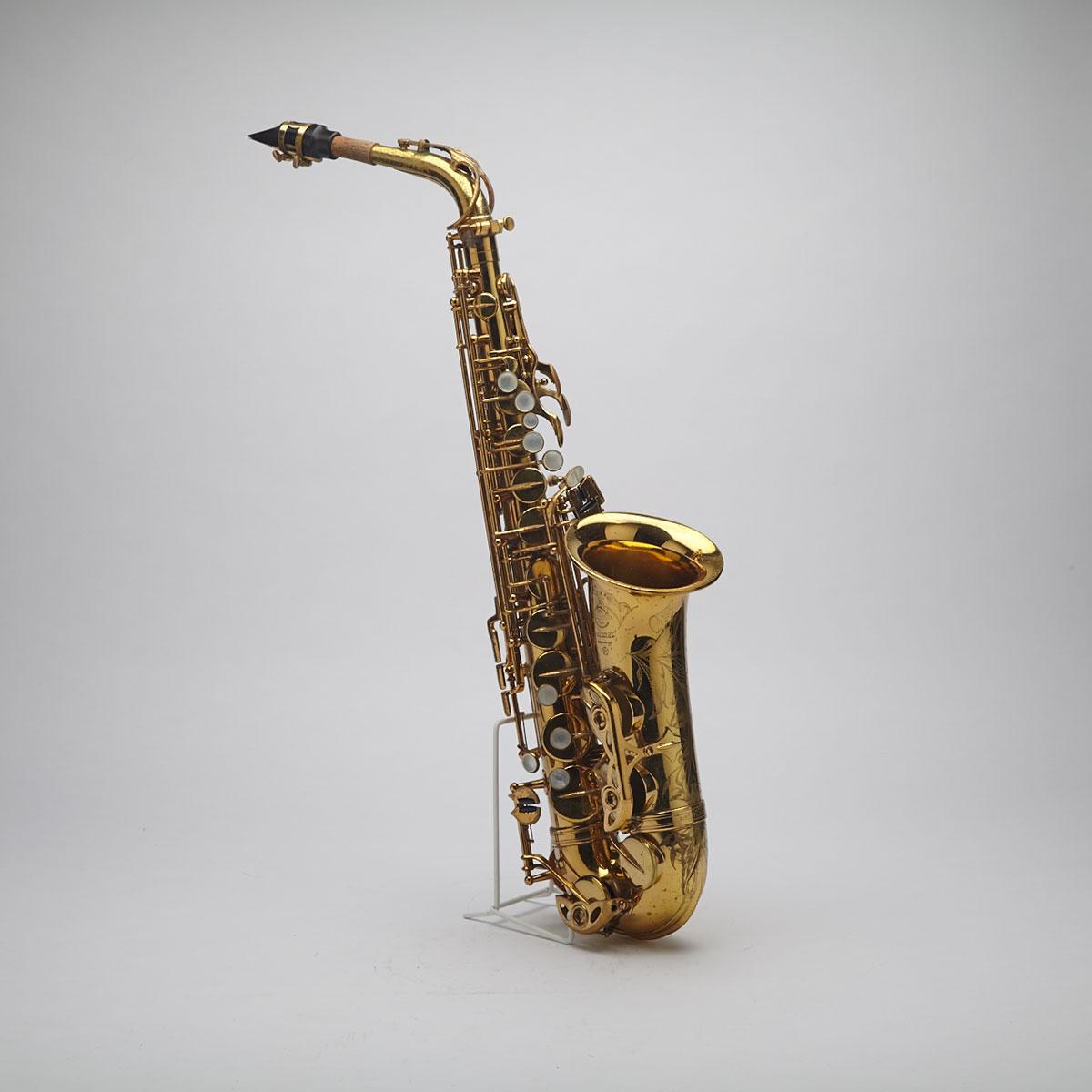 Henri Selmer Mark VI Brass Alto Saxophone, mid 20th century