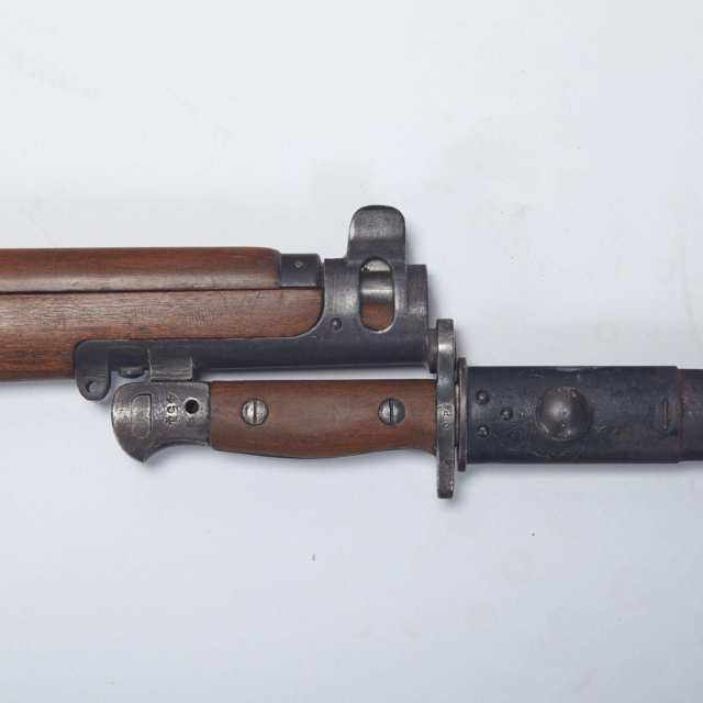 Lee Enfield No. 1 Mk III Bolt Action Rifle and P1907 Bayonet, 1915