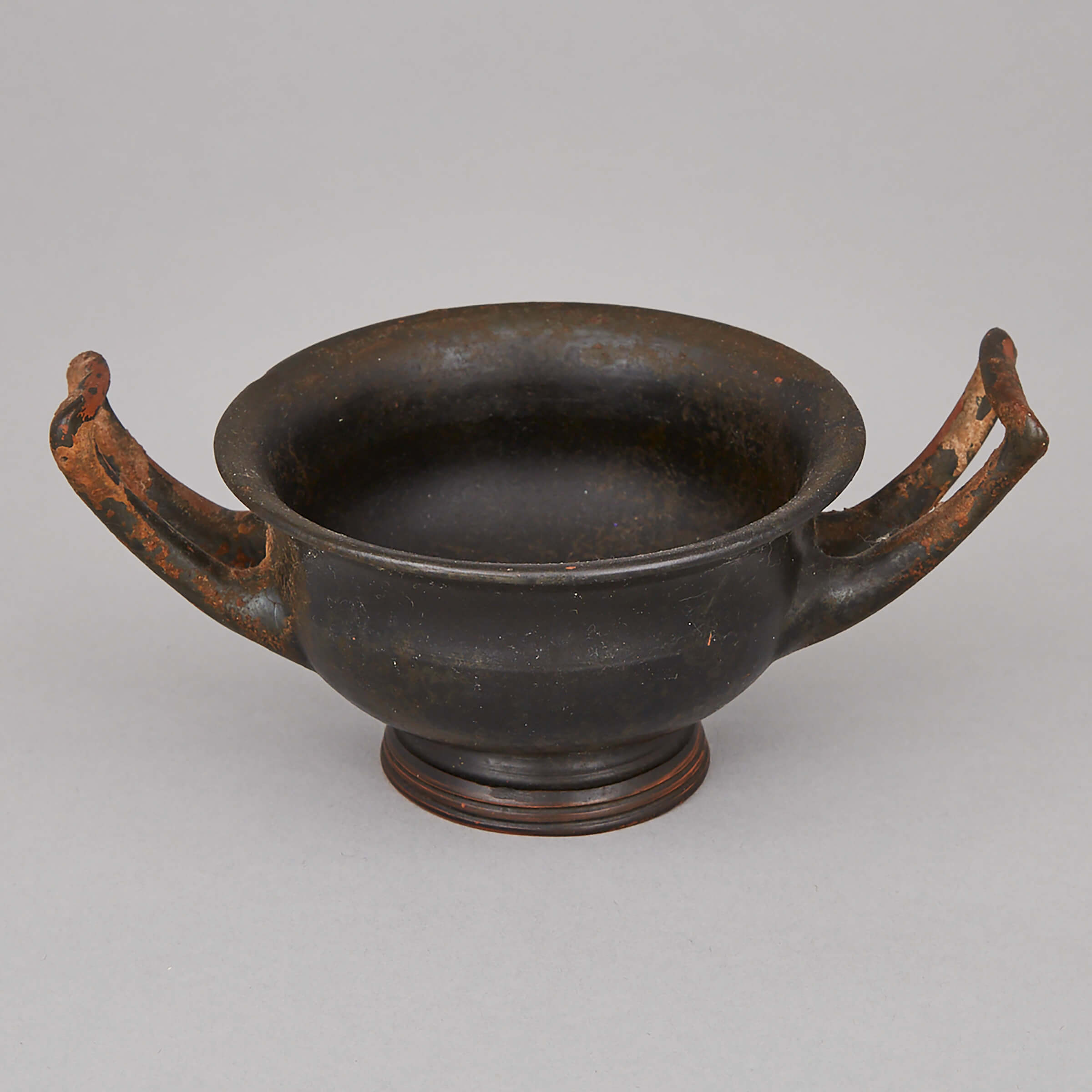 Greek Black-Glazed Pottery Stemless Kylix, 4th Century BC