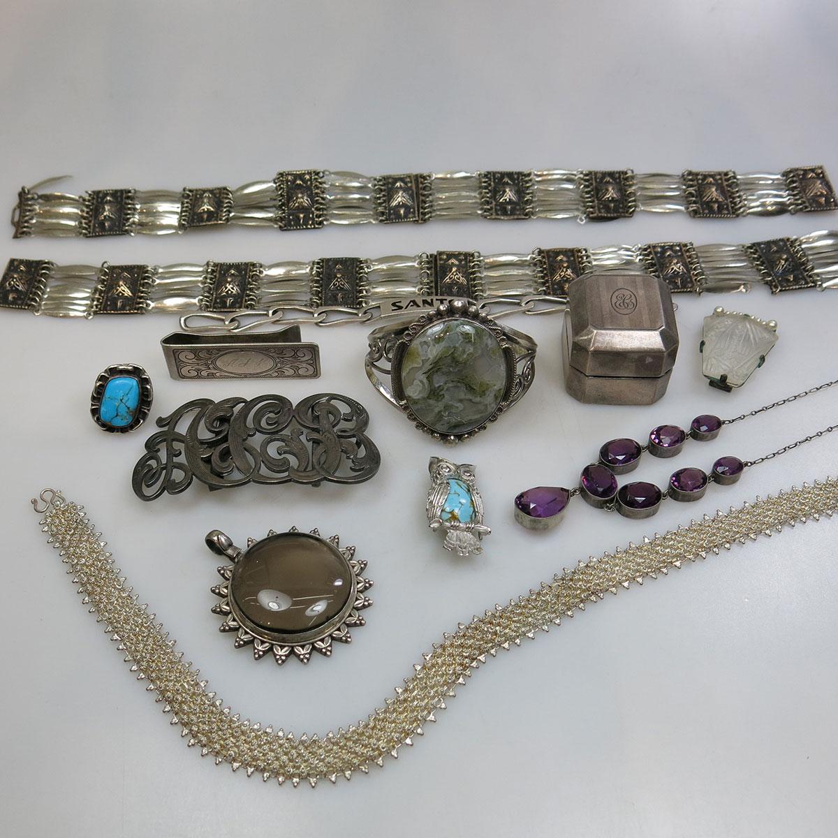 Small Quantity Of Silver and Silver-Plated Jewellery