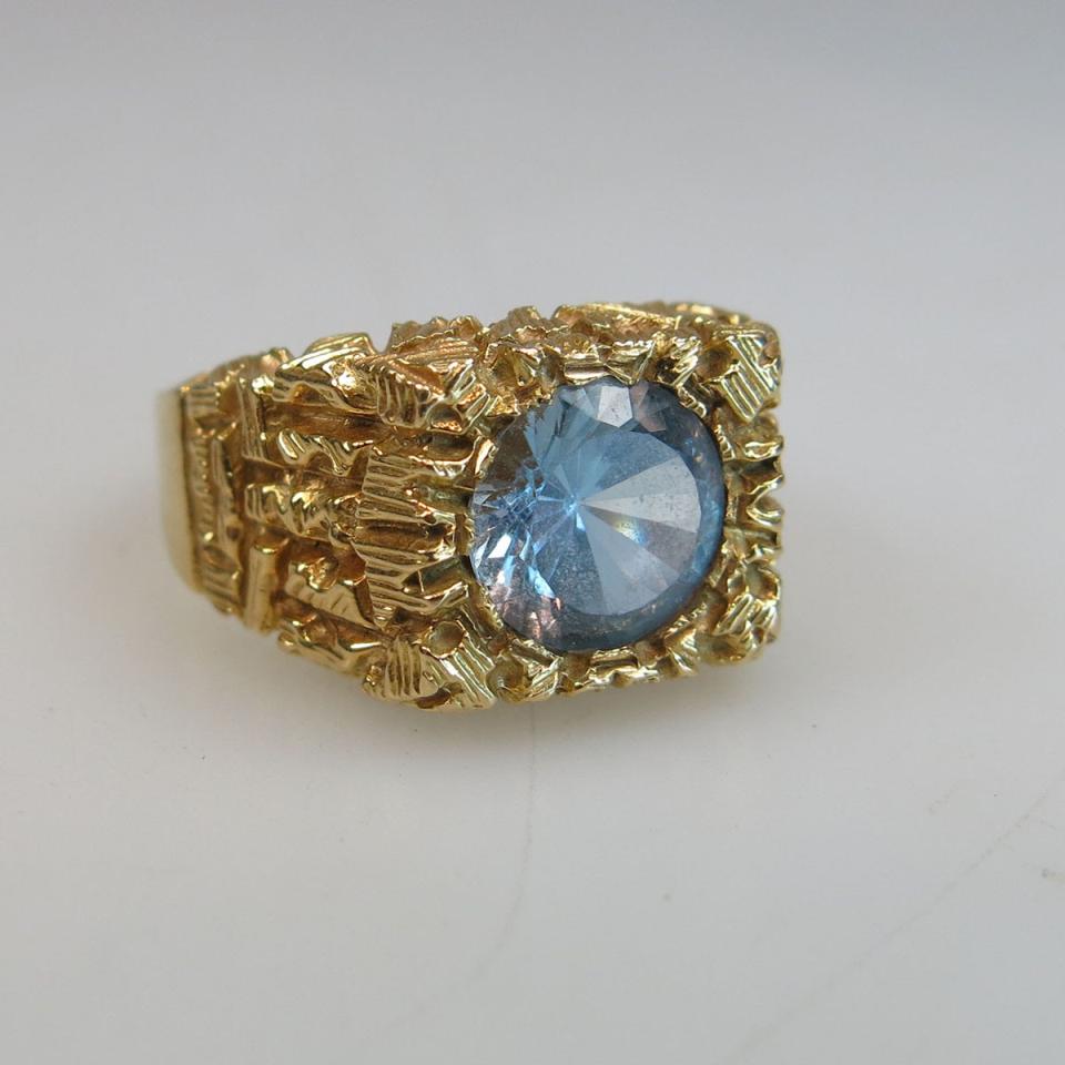 18k Yellow Gold Sculpted Ring