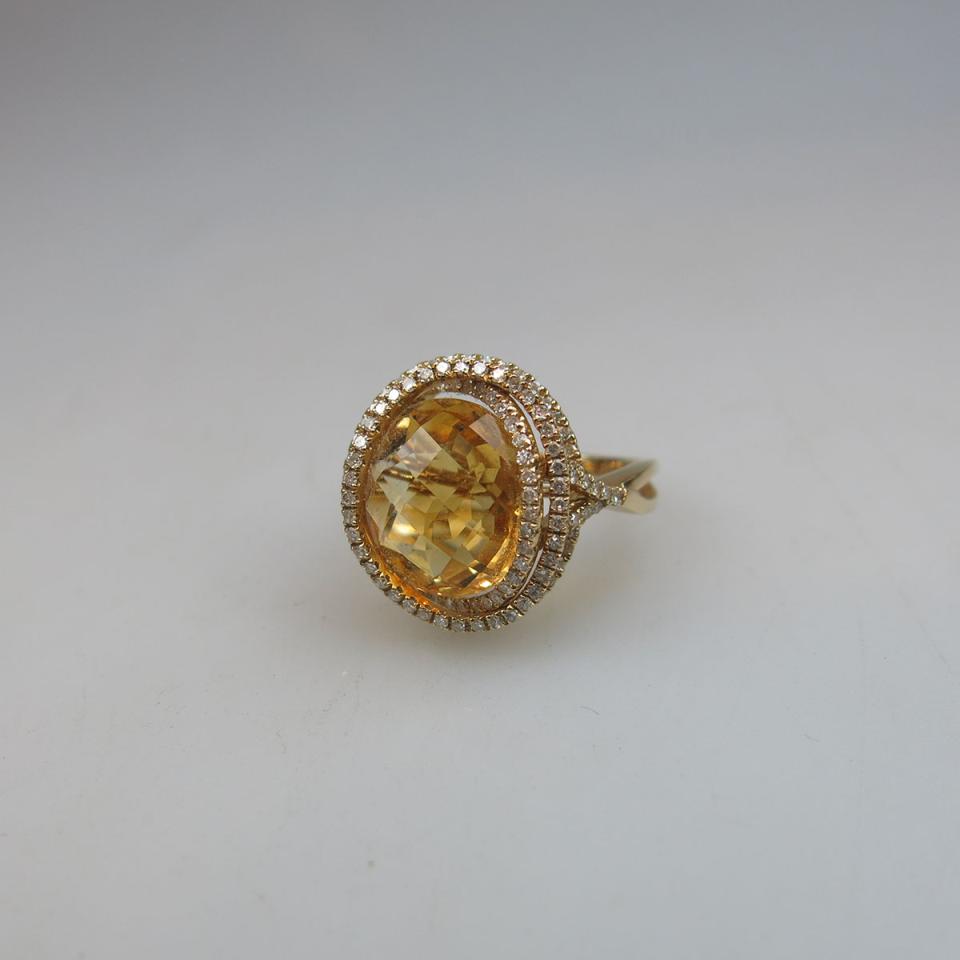 14k Yellow Gold Ring 