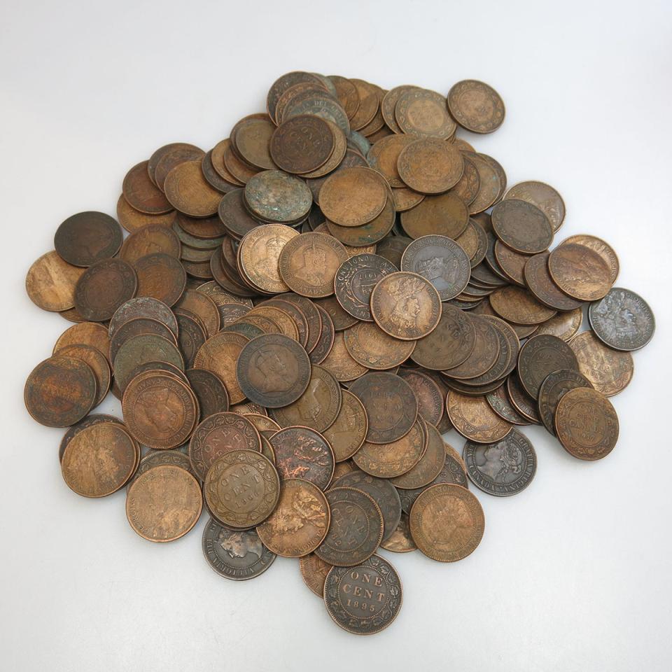 238 Canadian Large Pennies