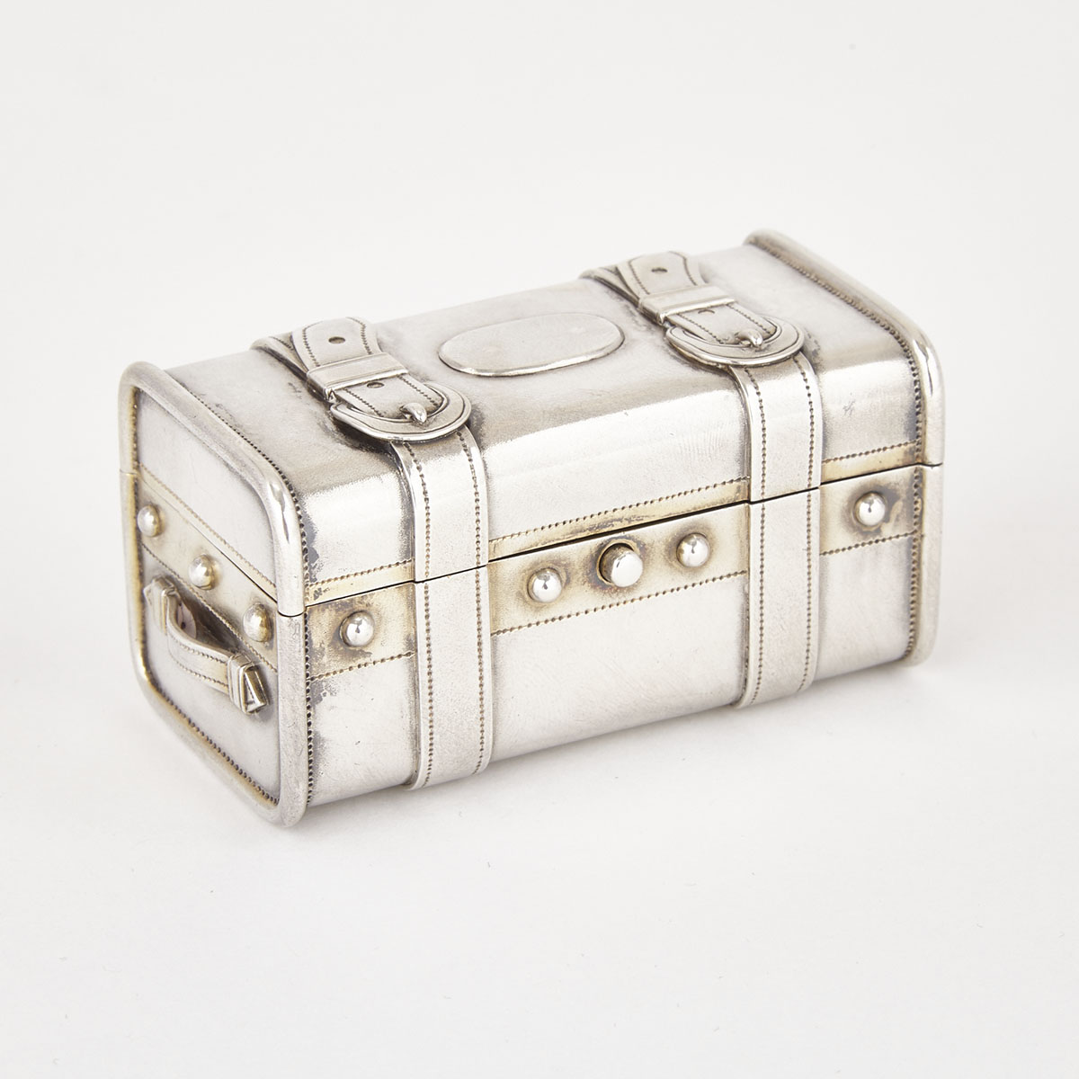 Russian Silver Steamer Trunk-Form Snuff Box, Carl Siewers, St. Petersburg, late 19th century
