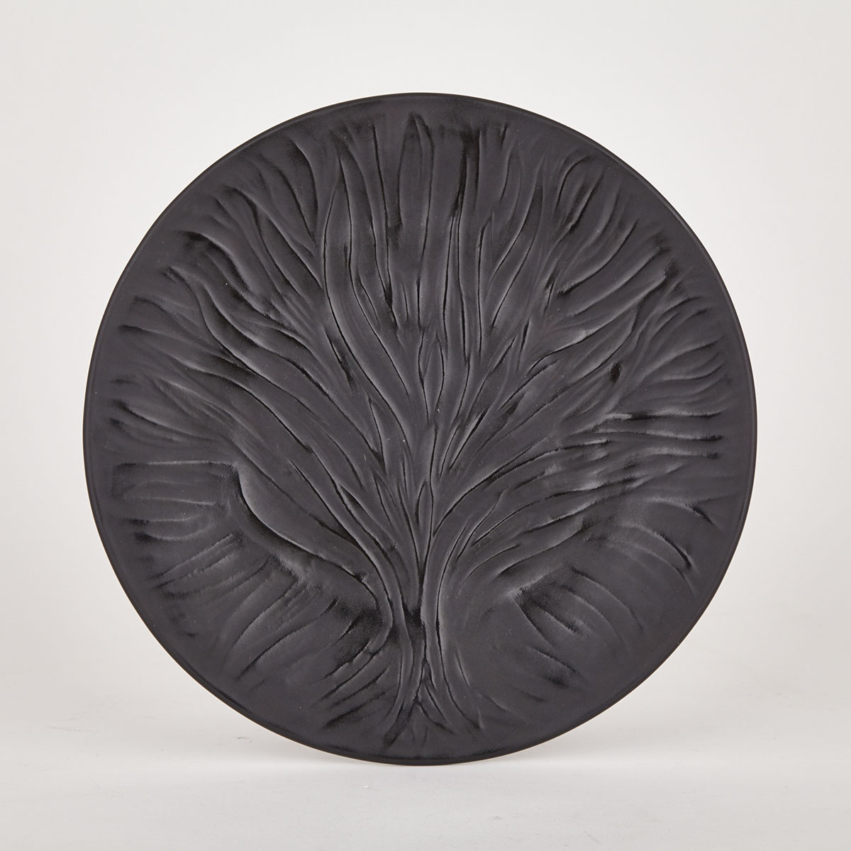 ‘Algues’, Lalique Moulded and Frosted Black Glass Plate, post-1978