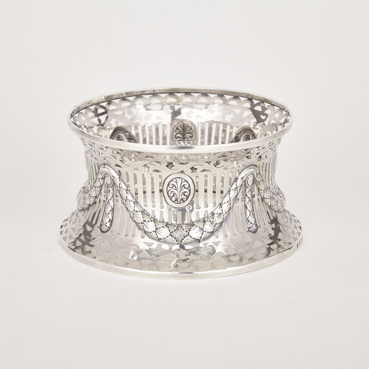English Silver Pierced Dish Ring, Williams Ltd., Birmingham, 1910