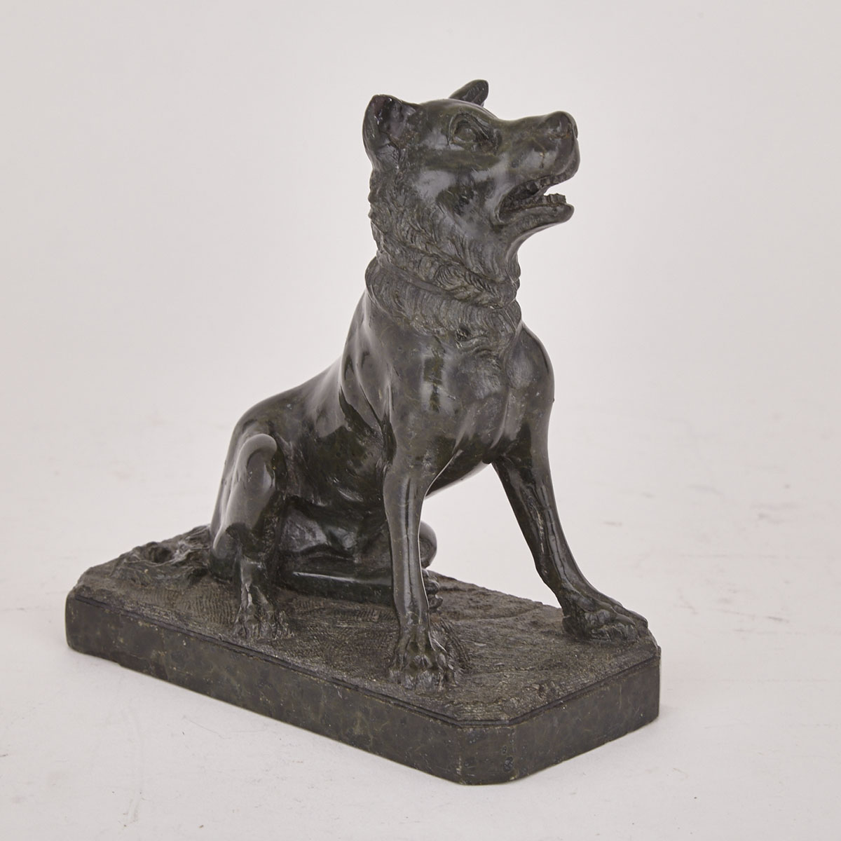 Italian Grand Tour Souvenir Carved Serpentine Marble Model of the Dog of Alcibiades, 19th century