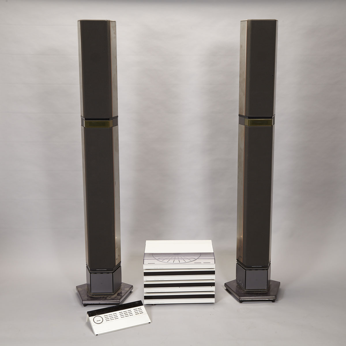 Bang and Olufsen Stereo Component System 