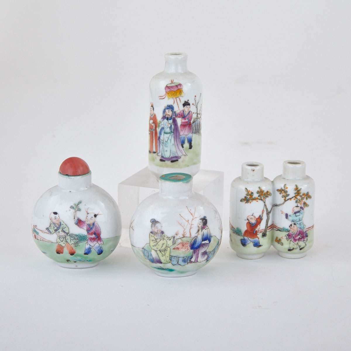 Four Famille Rose Snuff Bottles, Qianlong Mark