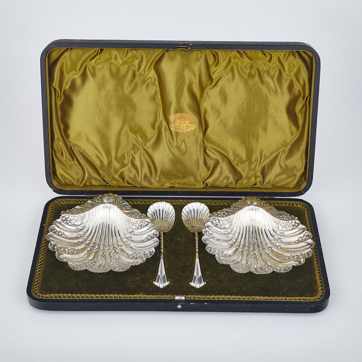 Pair of Victorian Silver Shell Dishes and Spoons, Atkin Brothers, Sheffield, 1898