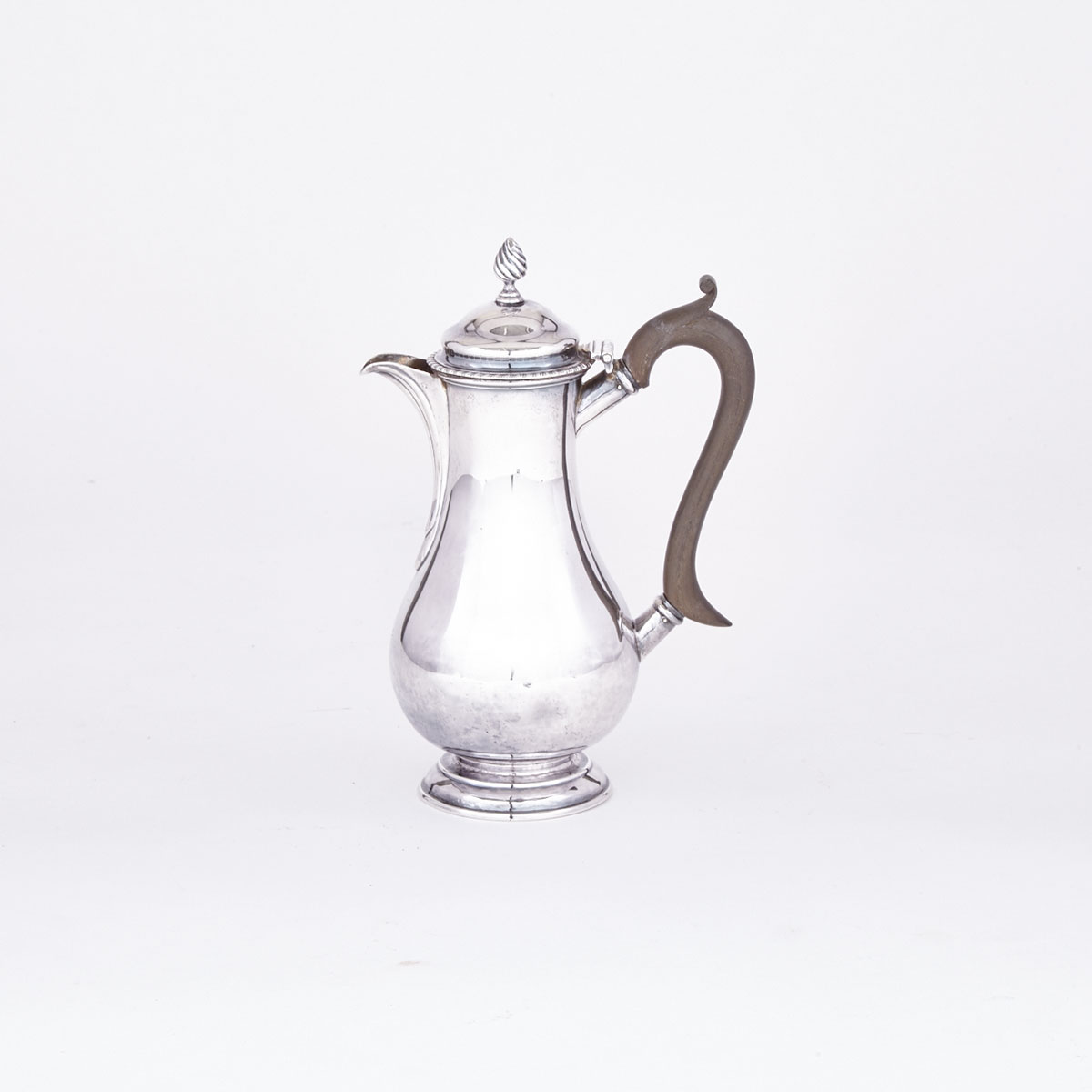 Edwardian Silver Hot Water Pot, Pairpoint Bros., London, 1906