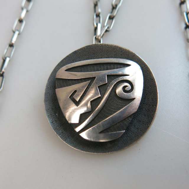 Mitchell Sockyma Hopi Sterling Silver Pendant And Chain