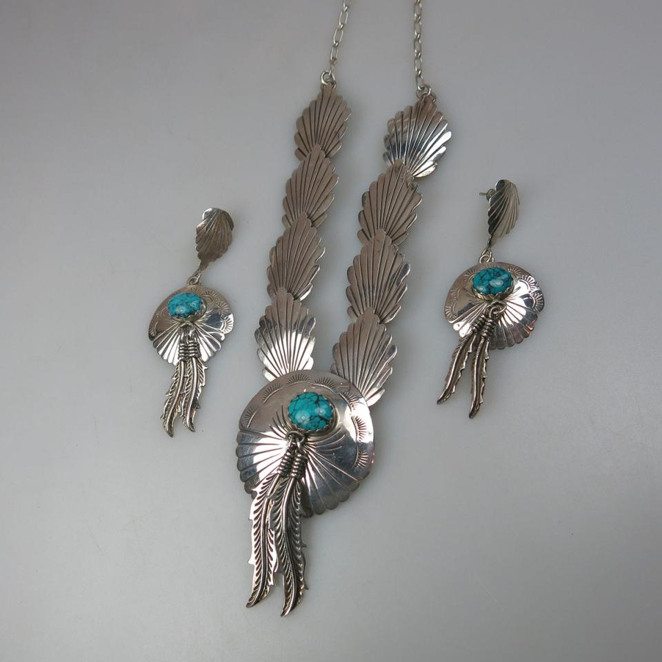 Navajo Sterling Silver Necklace 