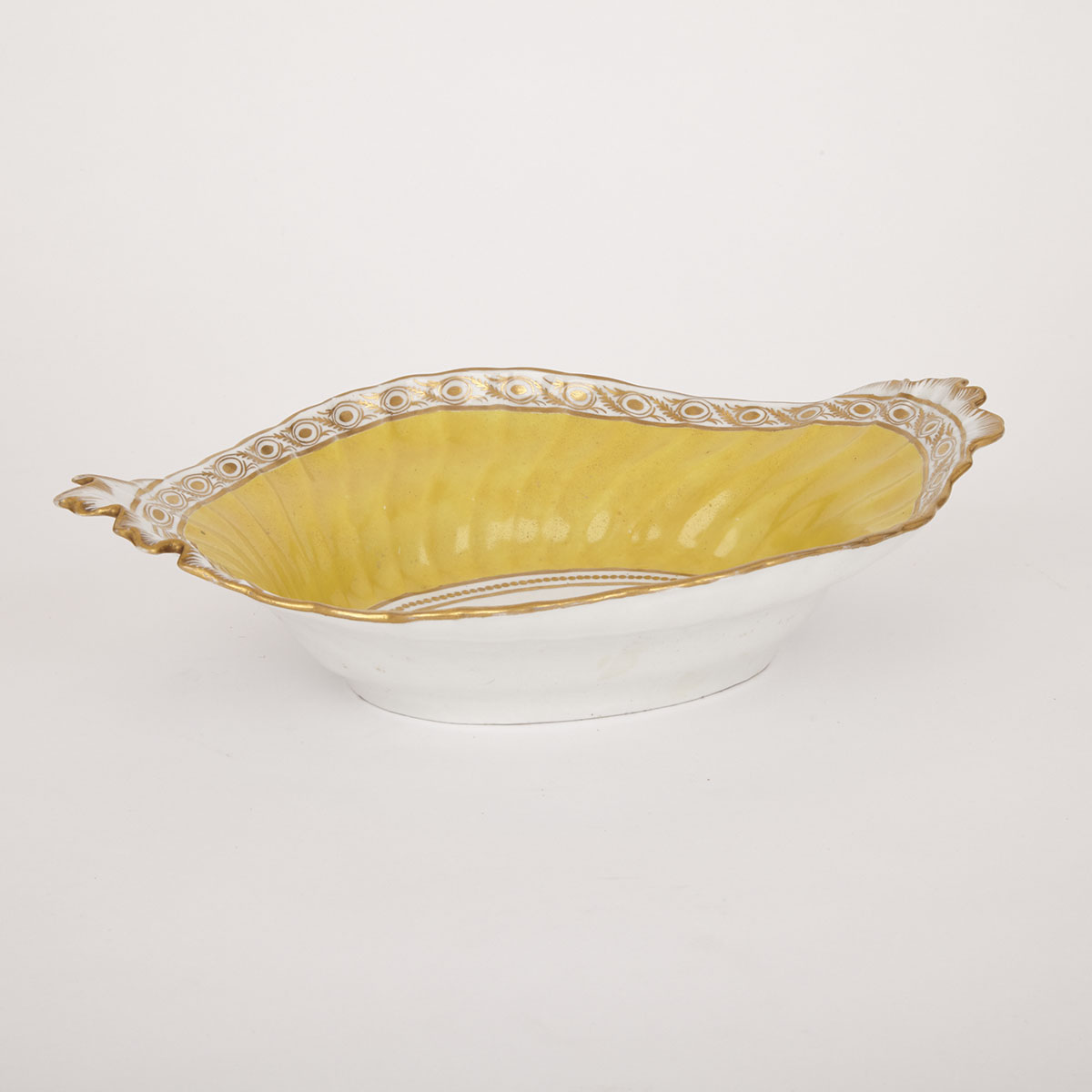 English Porcelain Yellow Ground Oval Fluted Dish, possibly Coalport, c.1800-10