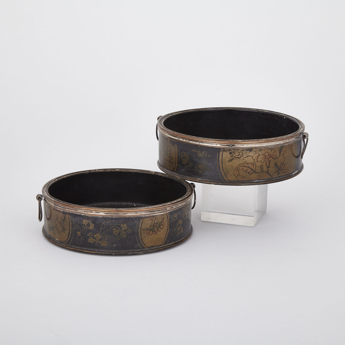 Pair of Regency Black Japanned Papier Maché Wine Coasters, early 19th century