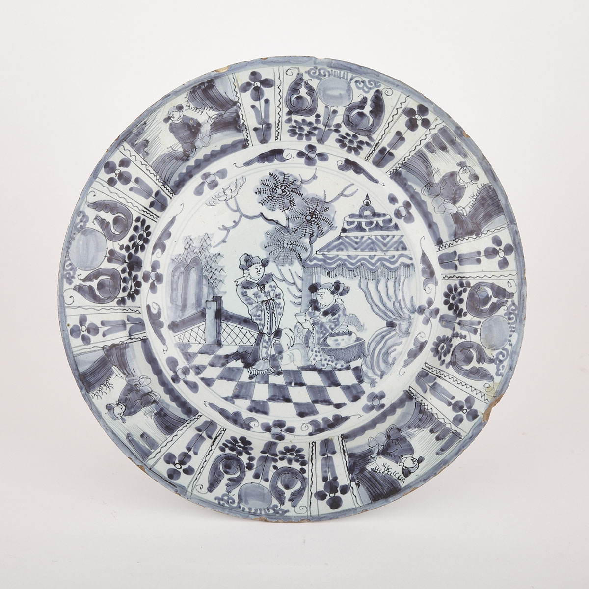 Delft Kraak-Style Charger, 18th century