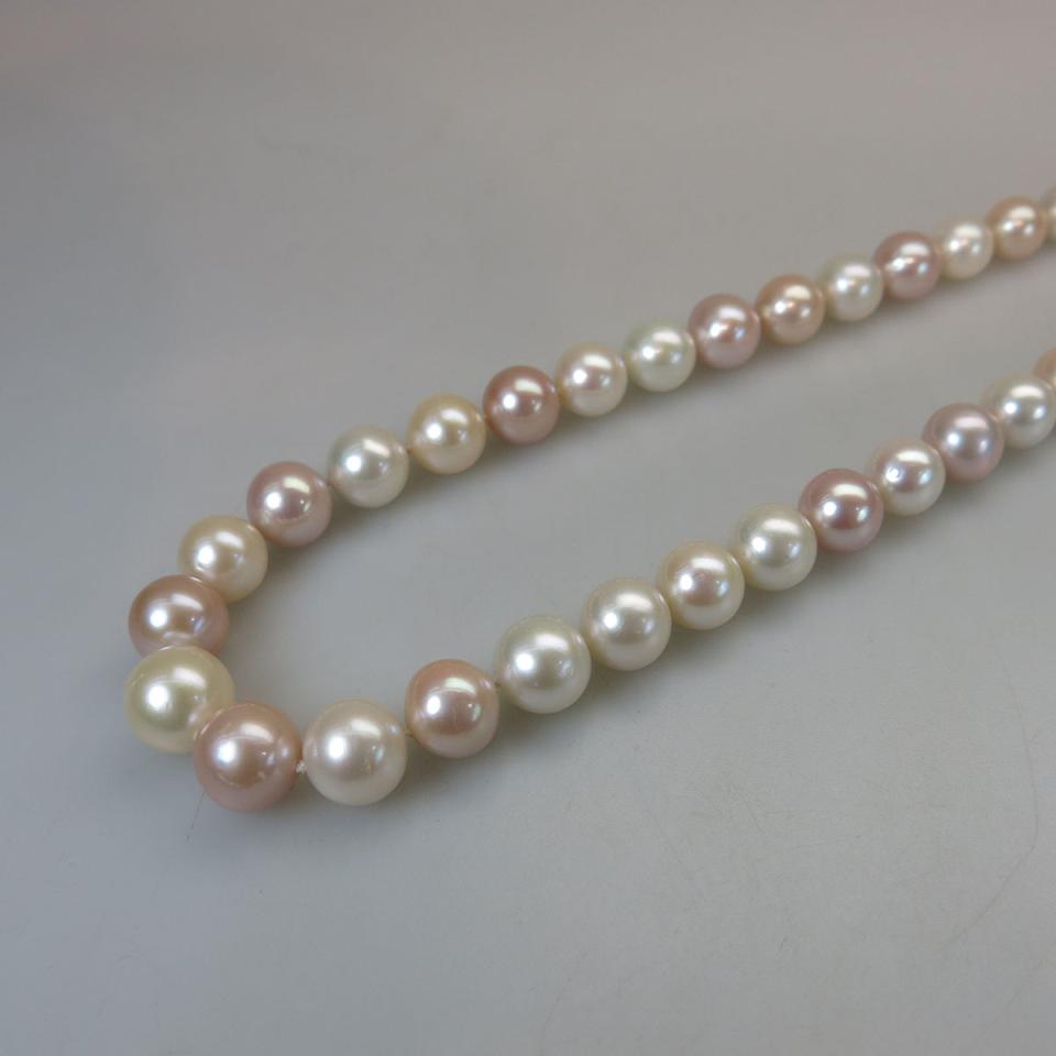 Single Graduated Multi-Coloured Strand Of South Sea Pearls 