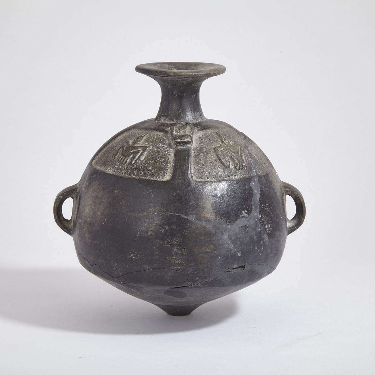 Chimu Blackware Pottery Double Handled Vessel, 1400-1500 A.D.