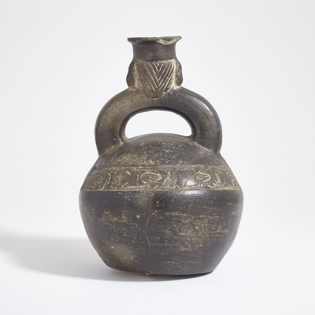Chimu Blackware Pottery Stirrup Vessel, 900-1400 A.D.