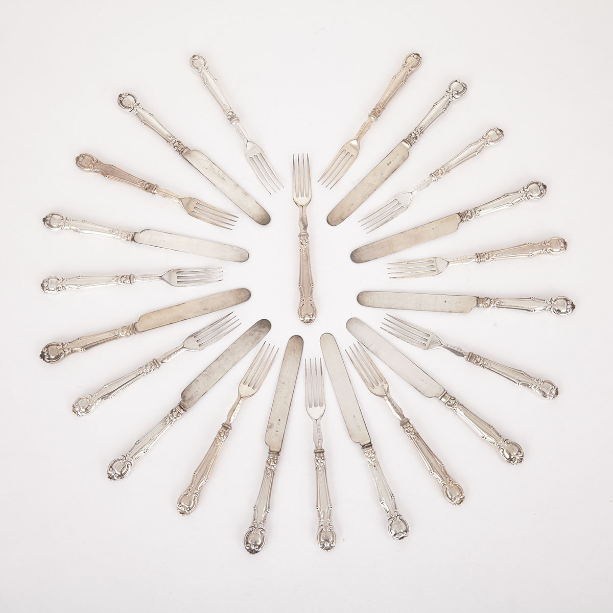 Ten Victorian Silver Handled ‘Victoria Pattern’ Fruit Knives and Twelve Forks, Aaron Hadfield, Sheffield, mid-19th century