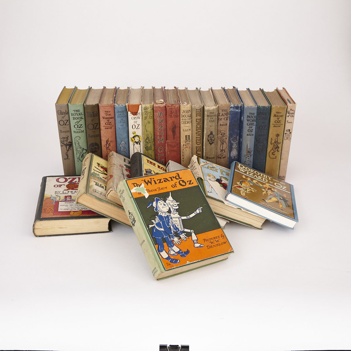 [Books] Library of 25 Volumes of The Wizard of Oz Series of Children’s Stories By L. Frank Baum, 1901-1990